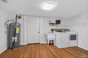 8 Manor Dr, Pensacola, FL 32507 - Photo 15