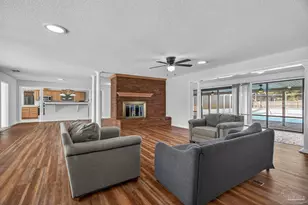 8 Manor Dr, Pensacola, FL 32507 - Photo 19