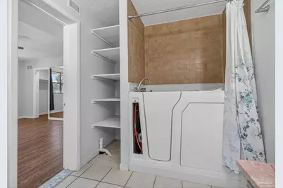 8 Manor Dr, Pensacola, FL 32507 - Photo 23