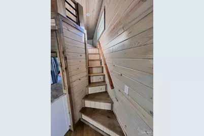 9437 Gulf Beach Hwy, Pensacola, FL 32507 - Photo 7