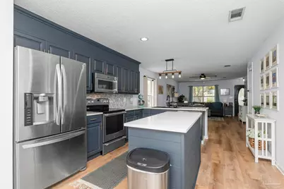 1512 Galvin Ave, Pensacola, FL 32526 - Photo 15