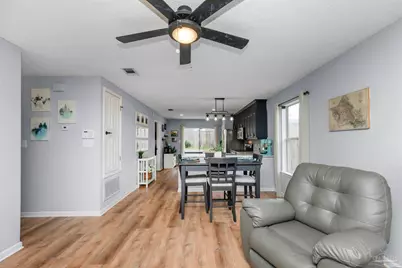 1512 Galvin Ave, Pensacola, FL 32526 - Photo 5