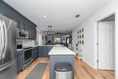 1512 Galvin Ave, Pensacola, FL 32526 - Photo 17