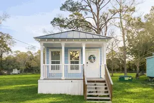 9433 Gulf Beach Hwy, Pensacola, FL 32507 - Photo 1