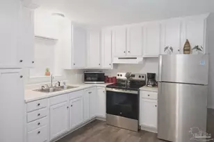 9433 Gulf Beach Hwy, Pensacola, FL 32507 - Photo 13