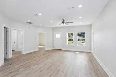 5444 Yuma Ct, Gulf Breeze, FL 32563 - Photo 11