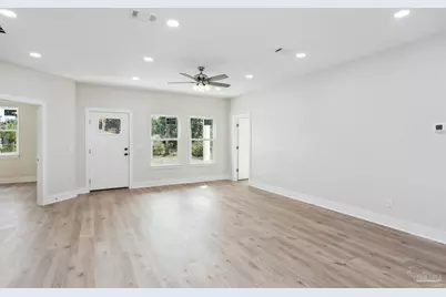 5444 Yuma Ct, Gulf Breeze, FL 32563 - Photo 9