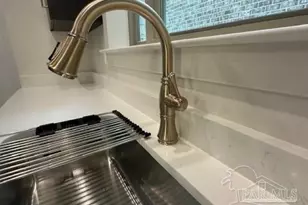 1001 W Wright St, Pensacola, FL 32502 - Photo 13