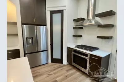 1001 W Wright St, Pensacola, FL 32502 - Photo 9