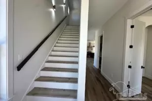 1001 W Wright St, Pensacola, FL 32502 - Photo 15