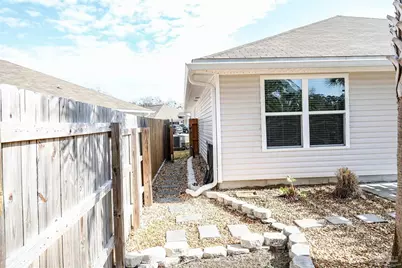 957 Lovebird Ct, Pensacola, FL 32534 - Photo 43