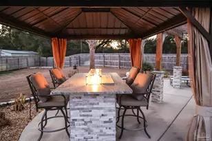 957 Lovebird Ct, Pensacola, FL 32534 - Photo 1