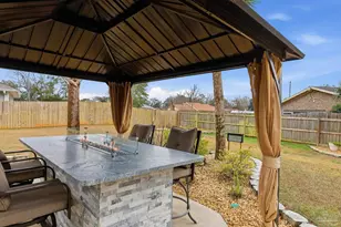 957 Lovebird Ct, Pensacola, FL 32534 - Photo 5