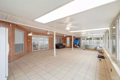 2873 Whisper Lake Dr, Gulf Breeze, FL 32563 - Photo 37