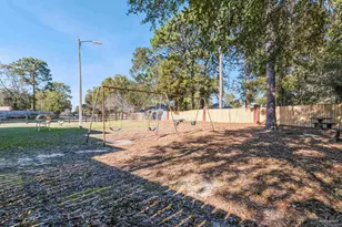 139 Wildflower Ln, Pensacola, FL 32514 - Photo 37