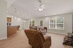 1828 Lewis Rd, Milton, FL 32570 - Photo 15