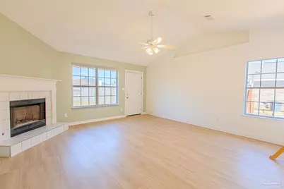 5076 Cassia Dr, Pensacola, FL 32506 - Photo 7