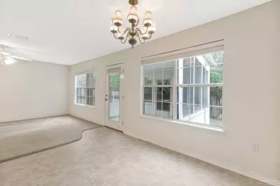 5150 Victoria Dr, Milton, FL 32570 - Photo 9