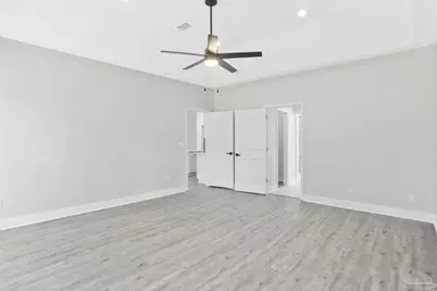 2409 Sweetheart Ln, Pensacola, FL 32526 - Photo 25
