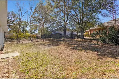 2409 Sweetheart Ln, Pensacola, FL 32526 - Photo 45