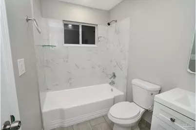 401 N Green St, Pensacola, FL 32505 - Photo 21