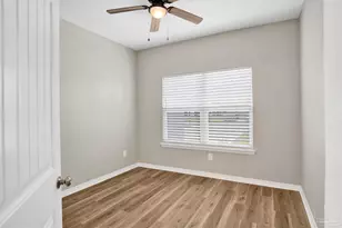 3018 Berwick St, Pensacola, FL 32503 - Photo 7