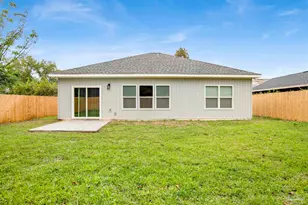 3018 Berwick St, Pensacola, FL 32503 - Photo 27