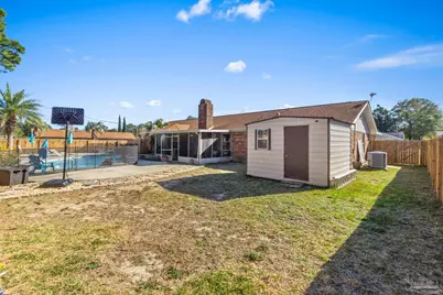 4196 Futura Dr, Pensacola, FL 32504 - Photo 9