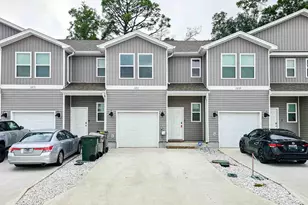 1211 Fairchild Vlg Dr, Pensacola, FL 32504 - Photo 1