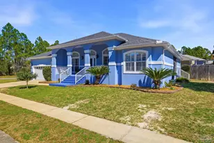 569 Radiant Cir, Mary Esther, FL 32569 - Photo 5