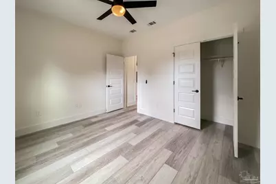 440 Hancock Ln #B, Pensacola, FL 32503 - Photo 5
