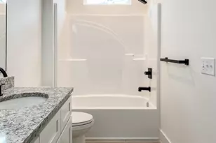 440 Hancock Ln, Pensacola, FL 32503 - Photo 13