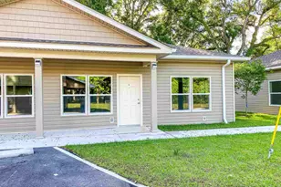 2425 E Johnson Ave, Pensacola, FL 32514 - Photo 1