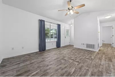 4885 Mayo Cir, Pace, FL 32571 - Photo 5