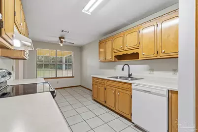 3928 Deerwood Cir, Pace, FL 32571 - Photo 13