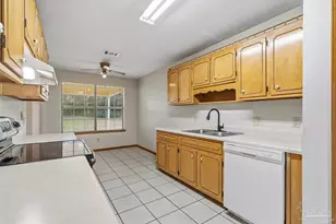 3928 Deerwood Cir, Pace, FL 32571 - Photo 13