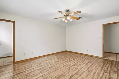 3928 Deerwood Cir, Pace, FL 32571 - Photo 17