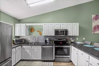 7101 Joy St #C8, Pensacola, FL 32504 - Photo 9