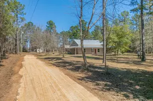 1660 Annie Penton Rd, Jay, FL 32565 - Photo 11