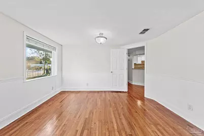 162 W Burgess Rd, Pensacola, FL 32503 - Photo 17