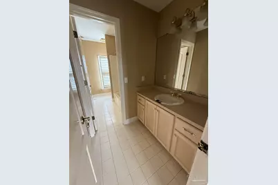 7416 San Ramon Dr, Milton, FL 32583 - Photo 7