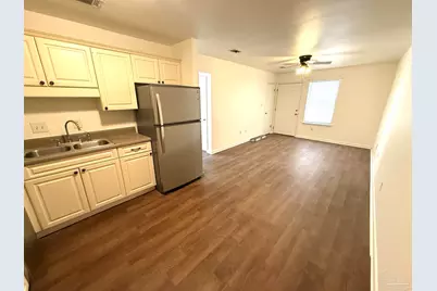 3202 Redwood Ln #D, Gulf Breeze, FL 32563 - Photo 7