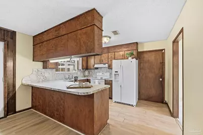 9520 Plainfield Ave, Pensacola, FL 32514 - Photo 9