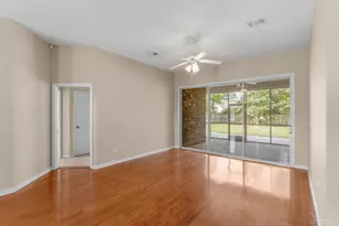 8 Warrior Ct, Pensacola, FL 32507 - Photo 5