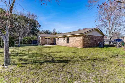 407 Celeste Ct, Mary Esther, FL 32569 - Photo 47