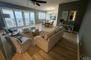 825 Bayshore Dr, Pensacola, FL 32507 - Photo 1