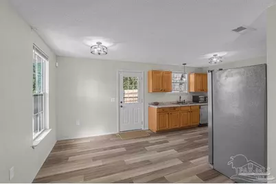 2920 W Gonzalez St, Pensacola, FL 32505 - Photo 9