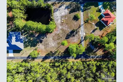 1810 W Smugglers Cove Dr, Gulf Breeze, FL 32563 - Photo 7