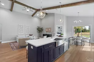 7900 Tippin Ave, Pensacola, FL 32504 - Photo 9