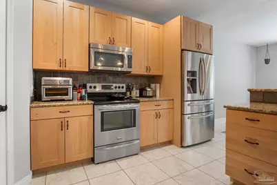 7409 Rexford St, Navarre, FL 32566 - Photo 5